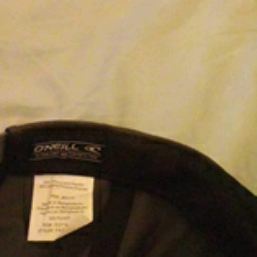 Hat - Picture 3 of 4